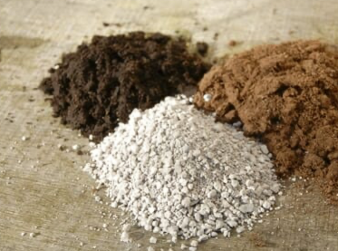 How to make your own soil mix for your plants