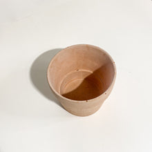 Load image into Gallery viewer, Carnelian | concrete pot
