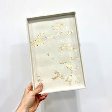 Load image into Gallery viewer, Gold sequin tray

