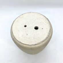 Load image into Gallery viewer, Sapphire | concrete pot
